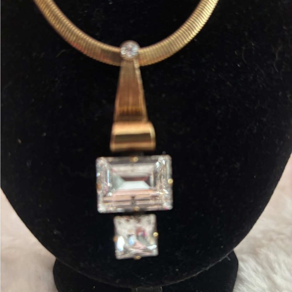 Elegant Bronze  Crystal  Pendant Necklace